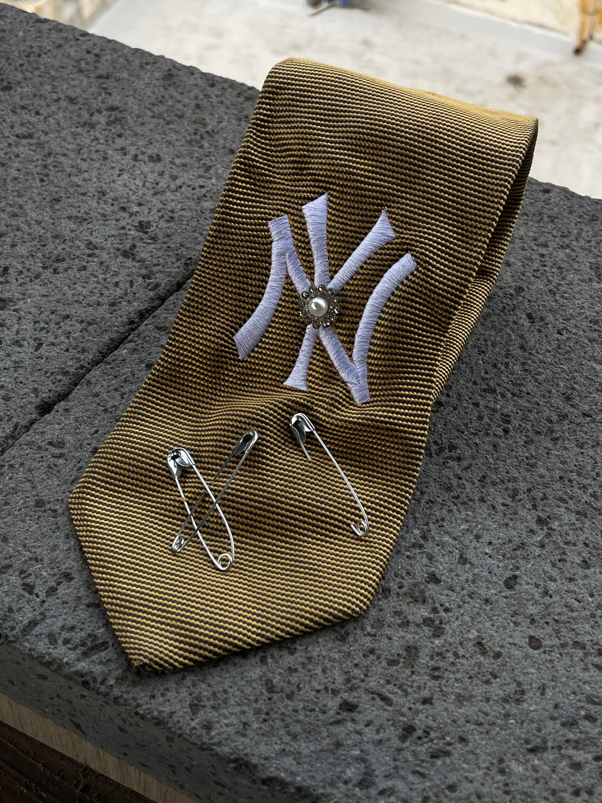 Cravatta Classic Sabbia - Yankees custom Goonite Studio