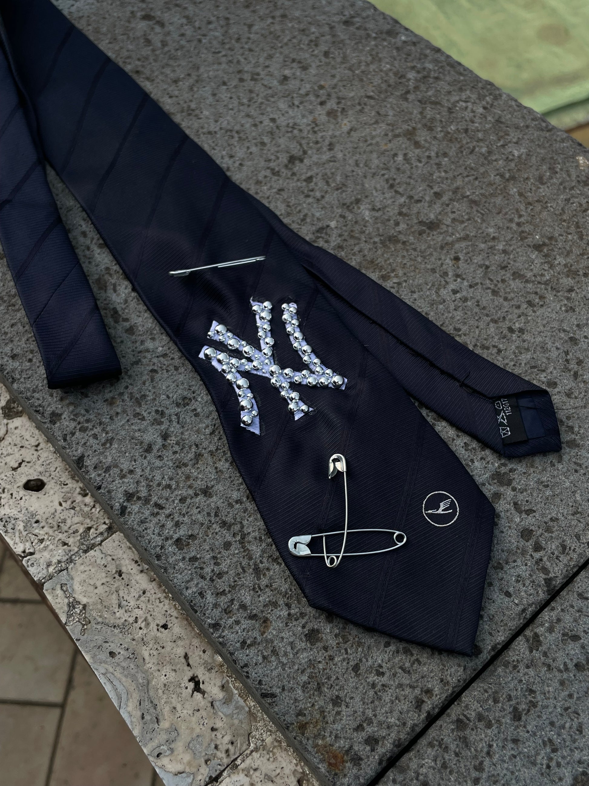 Cravatta Custom Drop - Yankees Premium Goonite Studio