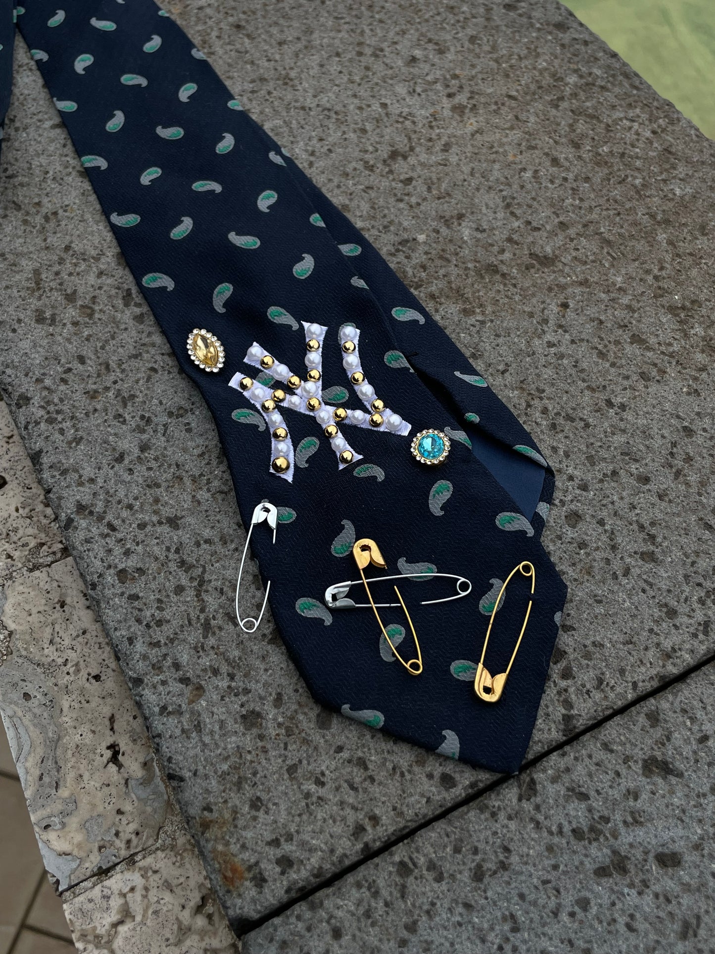 Cravatta Custom Drop - Yankees Premium Goonite Studio