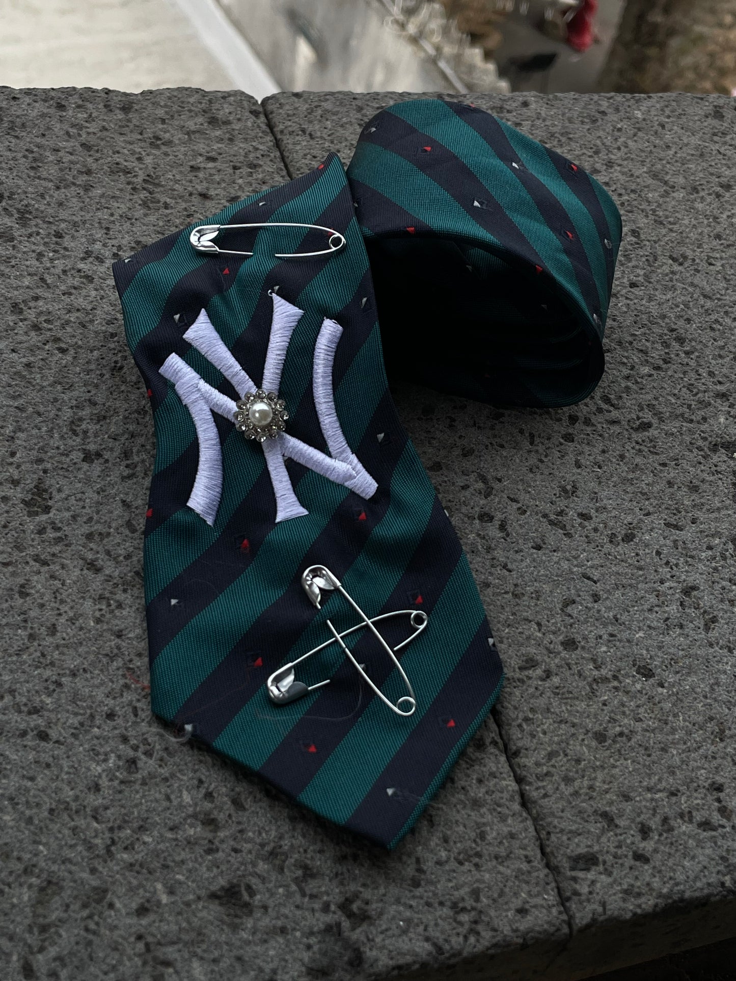 Cravatta Classic blu a righe - Yankees custom Goonite Studio